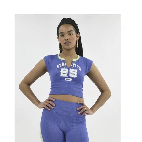 Seamless Crop Top & High-Rise Biker Shorts Graphic 2-Piece Set 2-Pack Size M - Picture 8 of 10